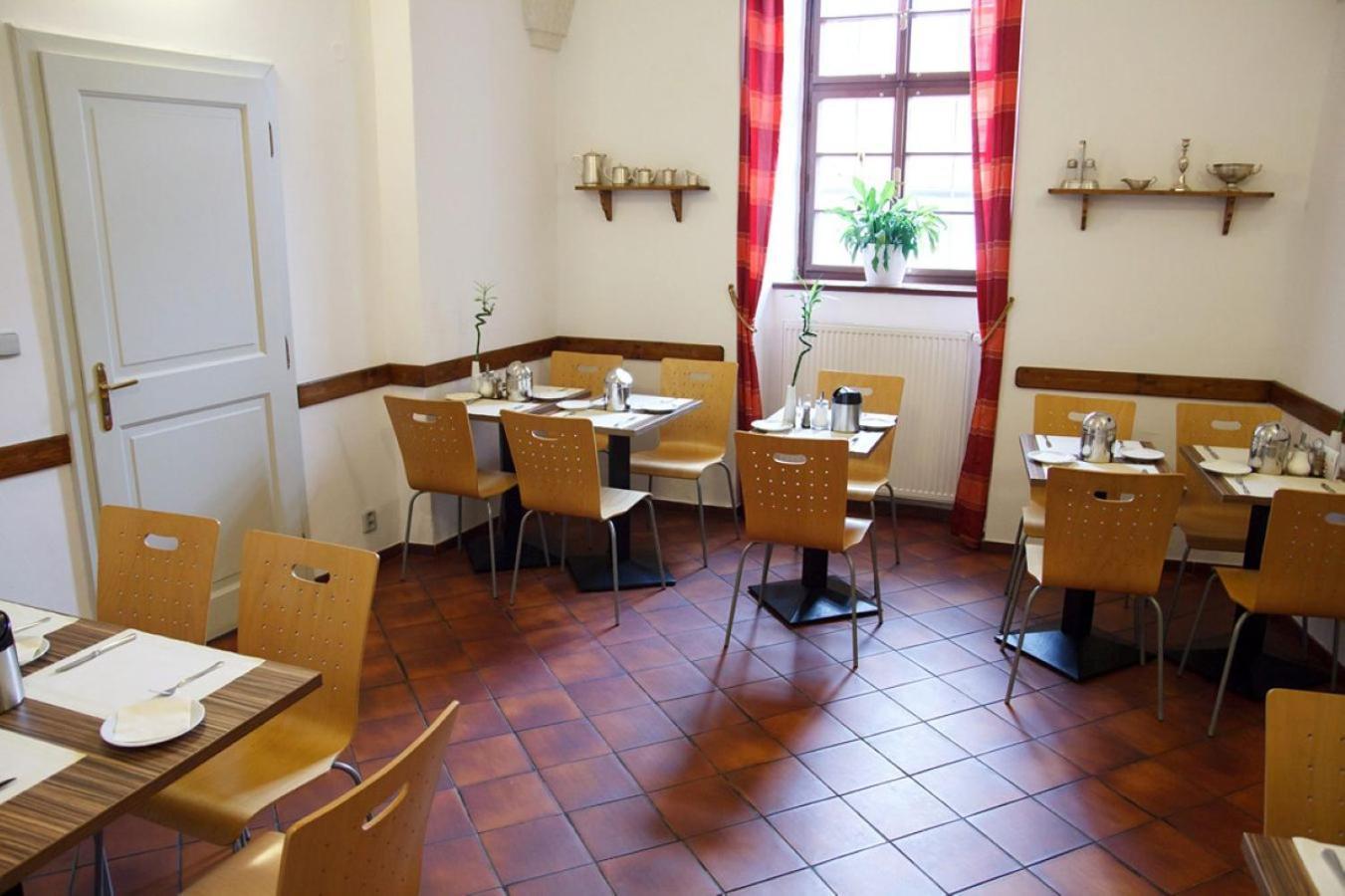Adalbert Ecohotel Prag
